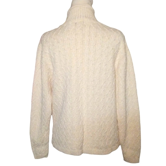 L.L. Bean Cream High Neck 100% Cotton Cable Knit Fisherman Sweater Size Medium - Picture 4 of 6
